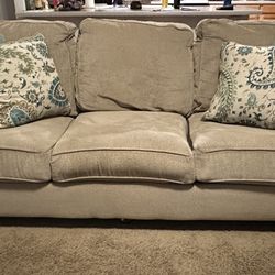 Couch & Loveseat