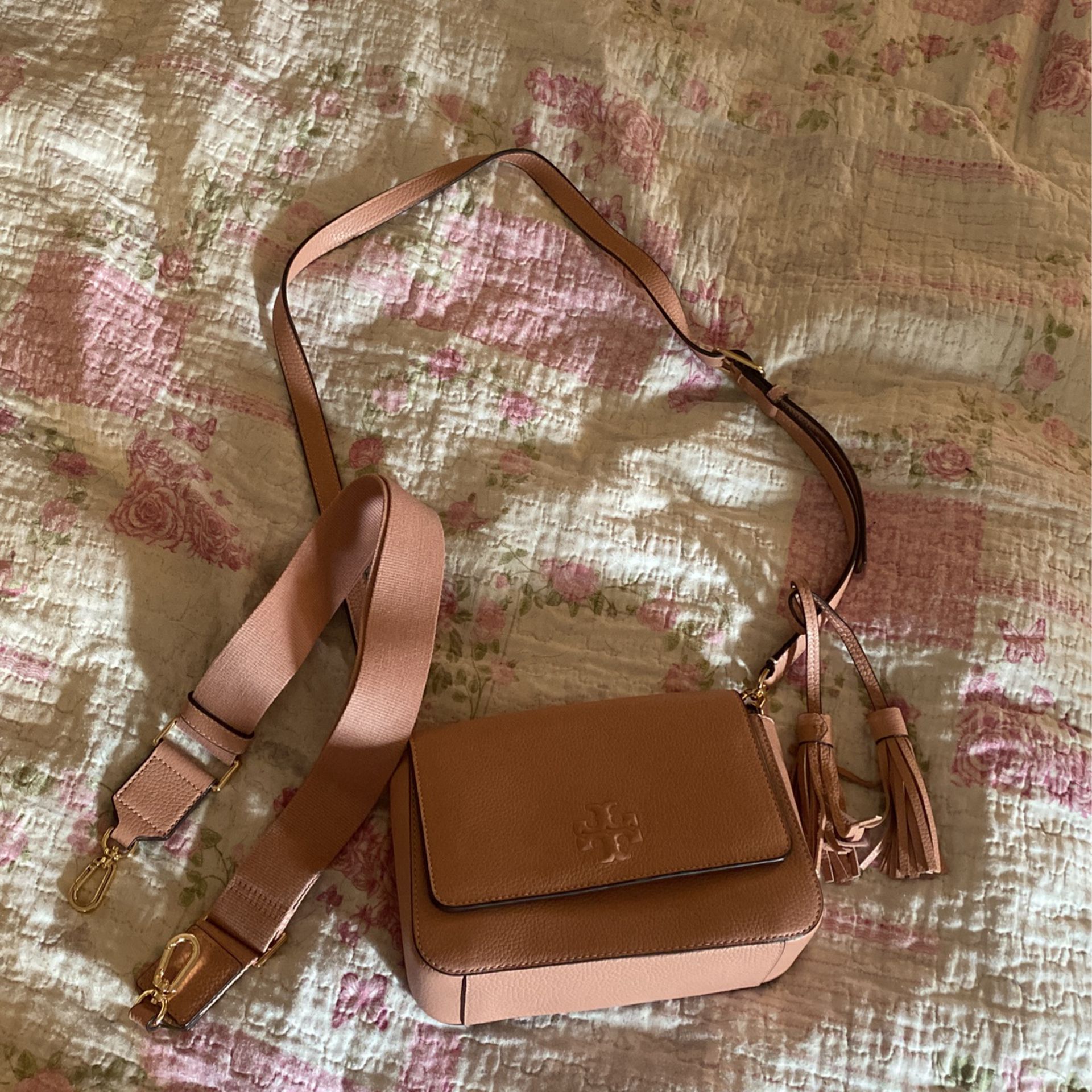 Tori Burch Shoulder Bag (light pink)