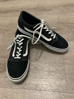 Black Vans Old Skool sneakers