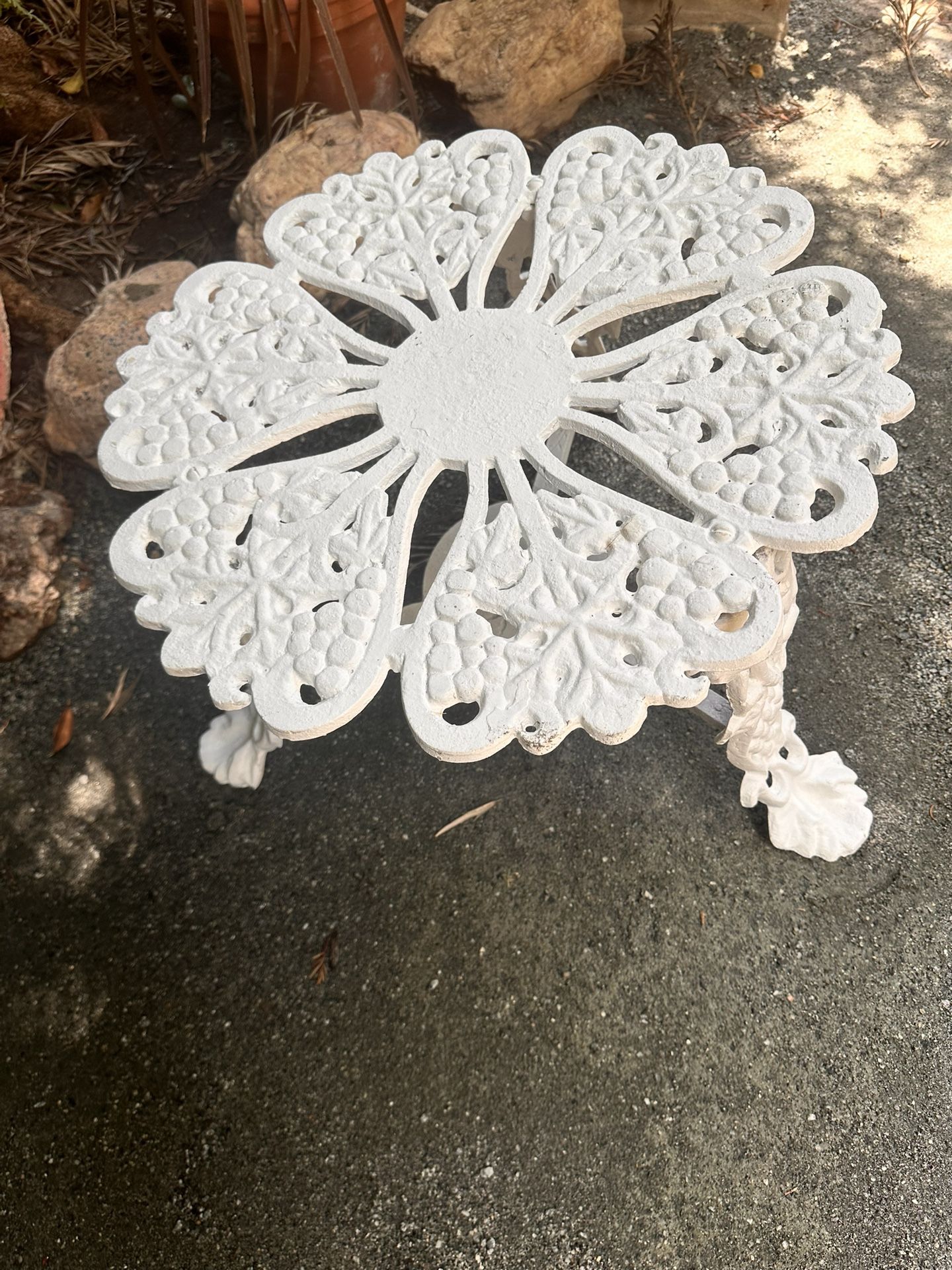 Patio / Outdoor table