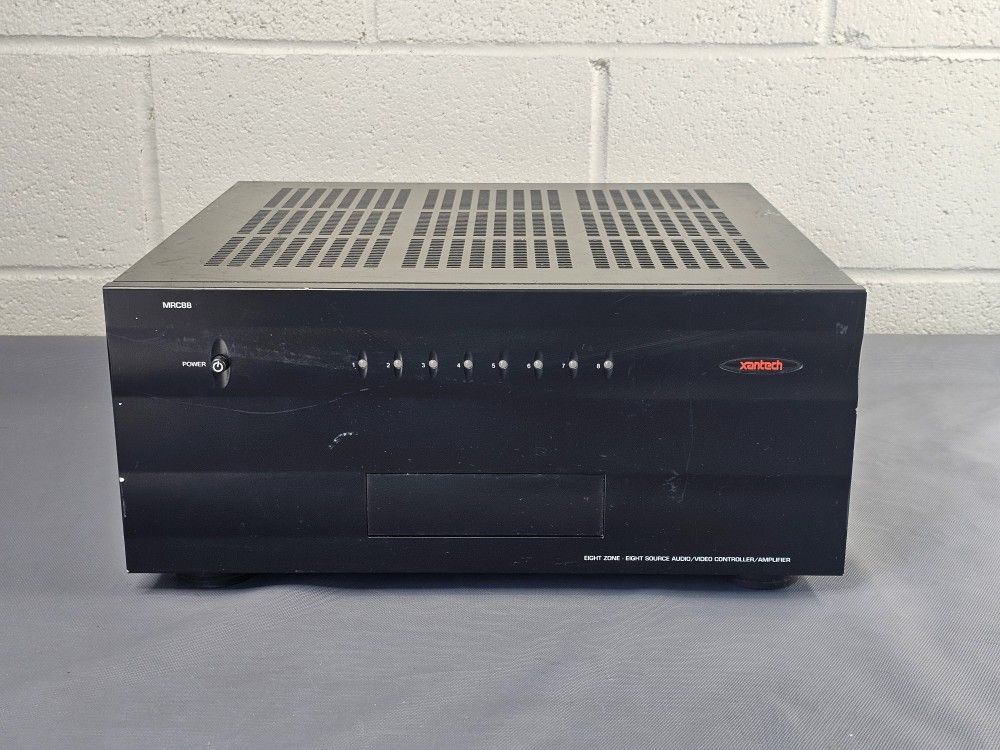 Xantech MRC88 8 Zone Controller/ Amplifier