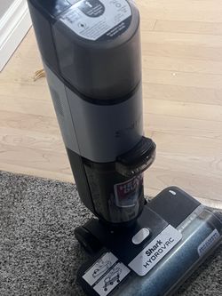 Free wet dry vacuum