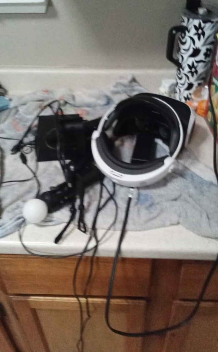 PlayStation VR Headset (Cash Only)