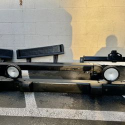 For sale!!! Jeep Wrangler TJ Front Bumper, Rear Bumper, Side Steps And Hitch Mount All In One Set