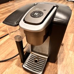 Keurig Coffee Machine 