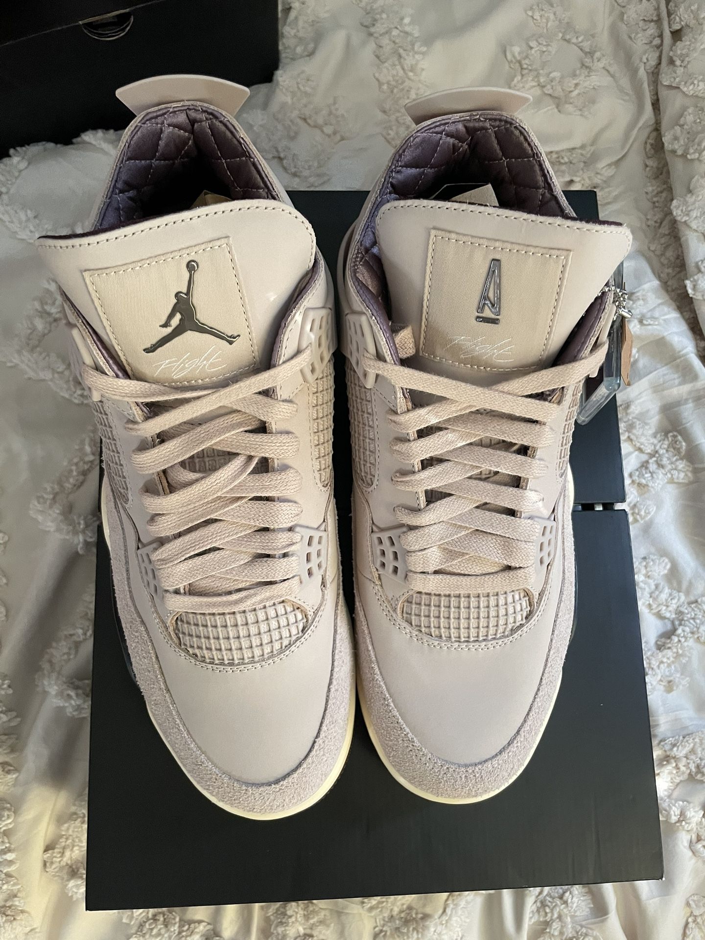 Air Jordan 4 AMA Maniere