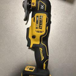 DEWALT Muti-tool 