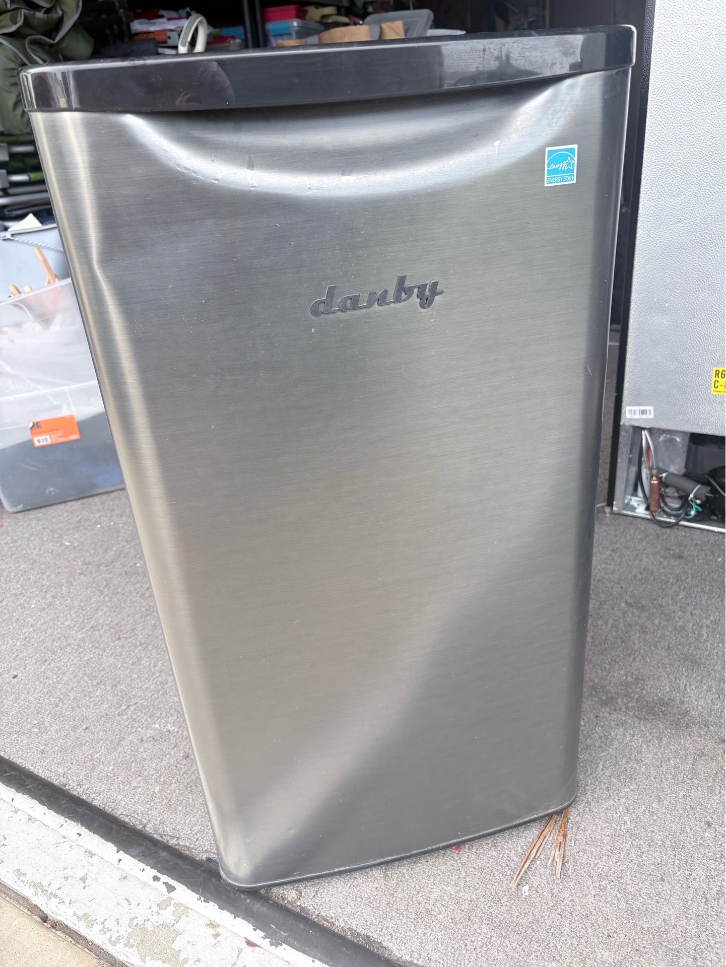 Stainless Steel Fridge 18”X33”C18”