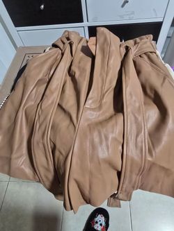 womens shorts