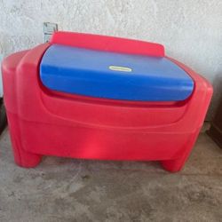 TOY storage Chest
