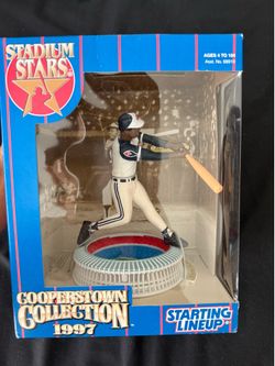 1997 Starting Lineup Stadium Stars-Baseball Cooperstown Collection-HANK AARON