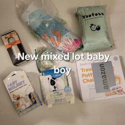 New Lot Mixed Baby Boys Tub Mat Gripe Belt Pacifier Clips Baby Helmet Muslin Sheets Bidet
