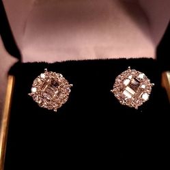 1ctw Diamond Earrings... Screw Back