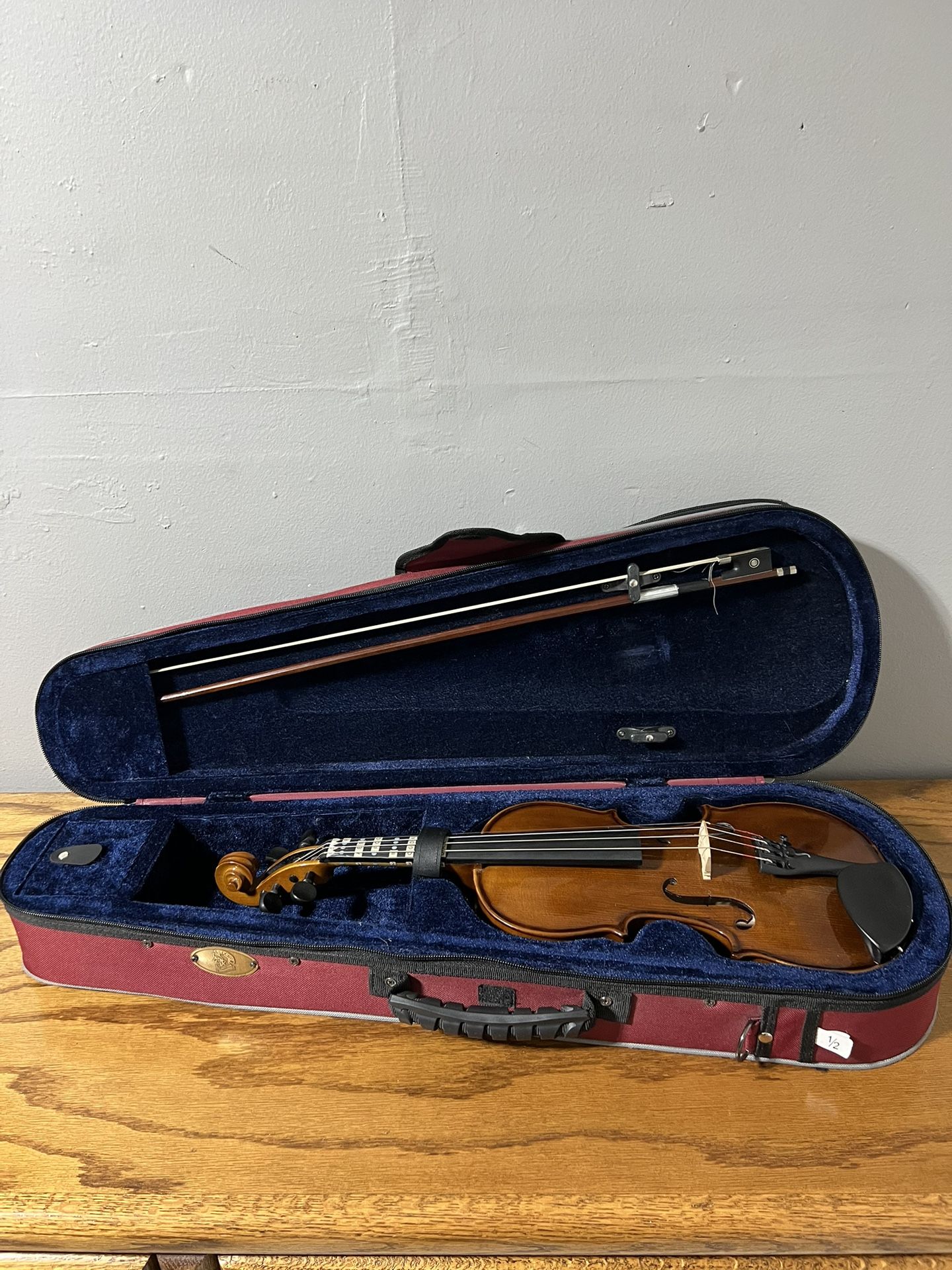 Stentor Student II Size 1/2 Violin 