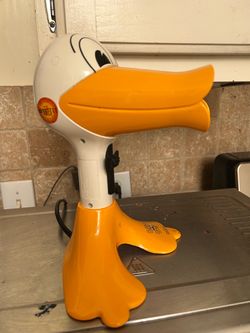 Duck hairdryer