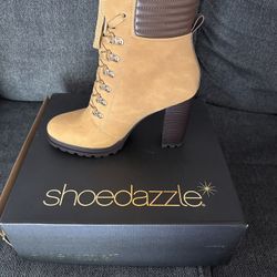 Size 9 Women’s Shoes