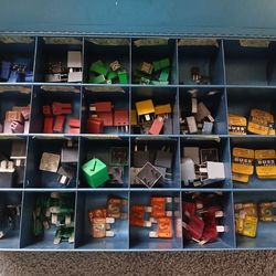 Automobile Fuses & Relays With Metal Storage Container