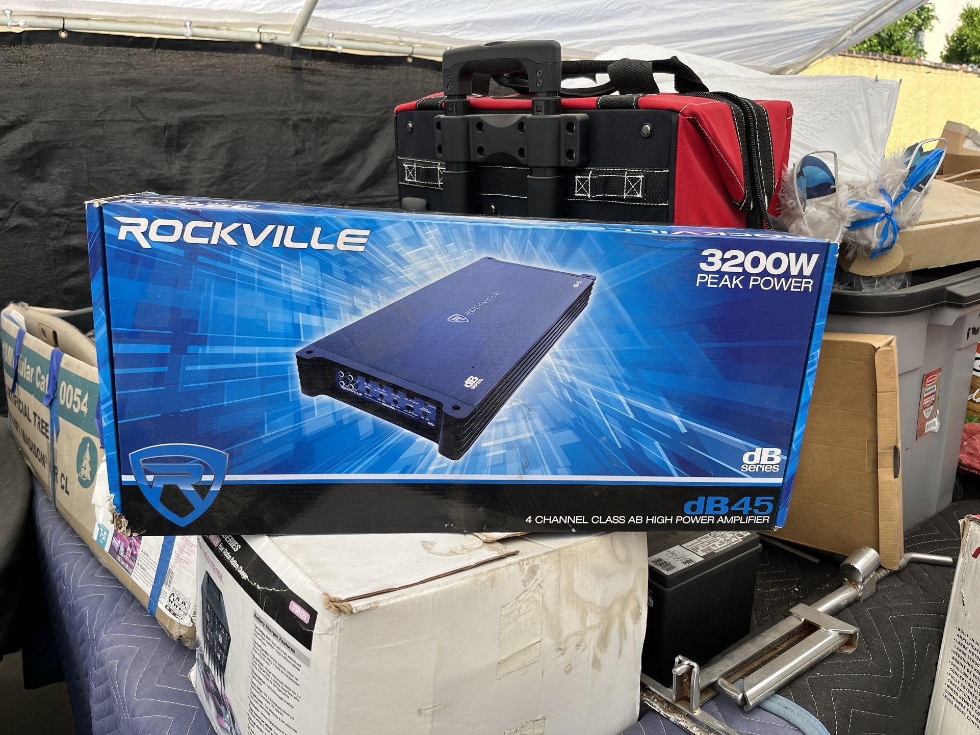 Rockville amplifier