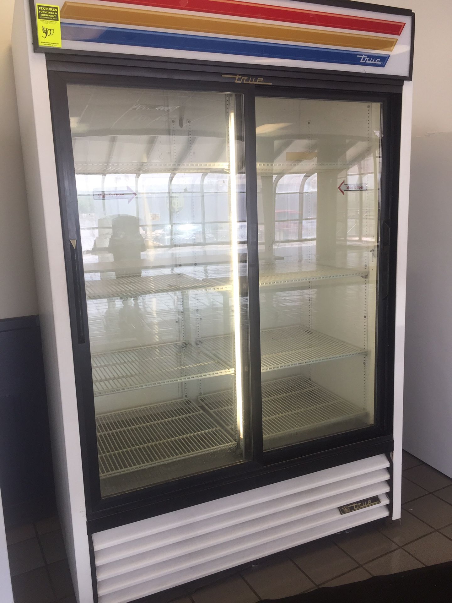 Refrigerator commercial clear double door