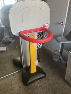 Little Tikes Basketball Hoop