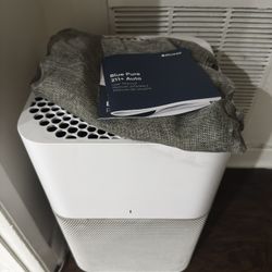 IKEA Head Board With Bed Frame Storage 