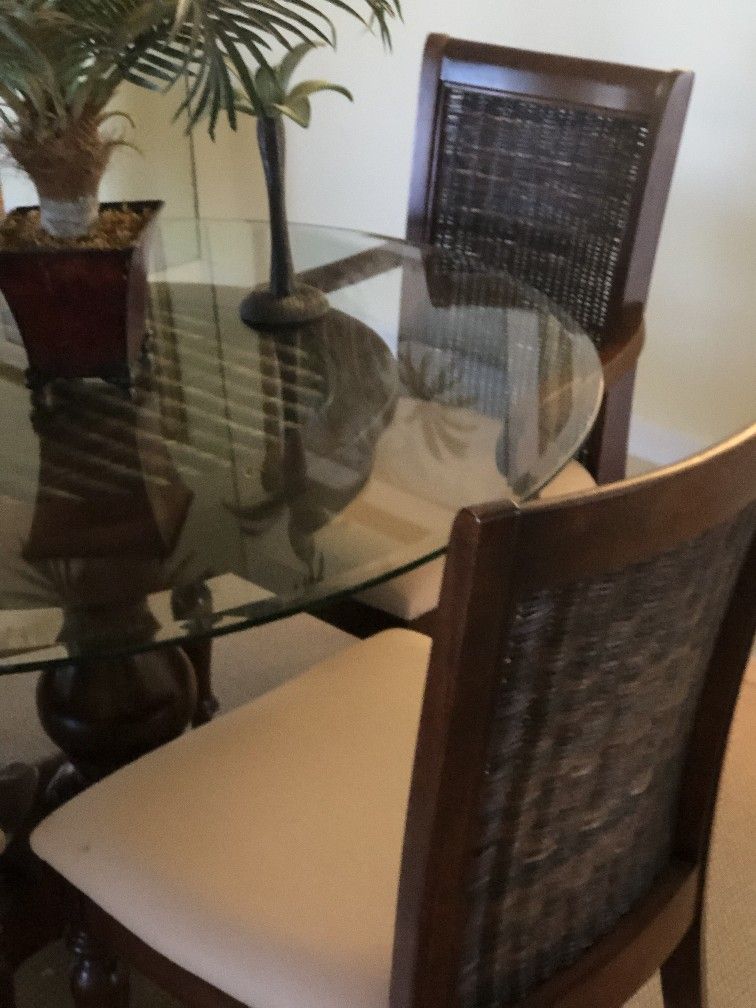 Solid Wood Glass Top Kitchen Table With 4 Chairs