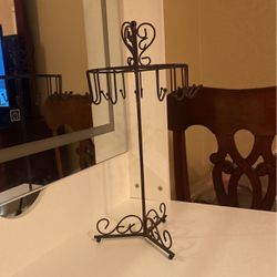 Necklace Holders 