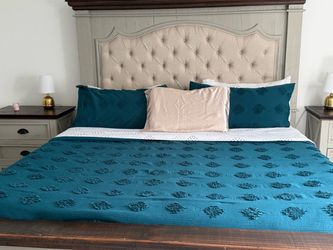 King size bedroom set