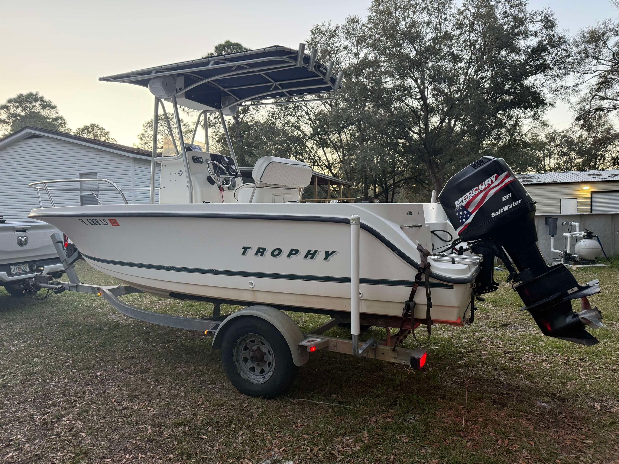 2001 Bayliner Trophy