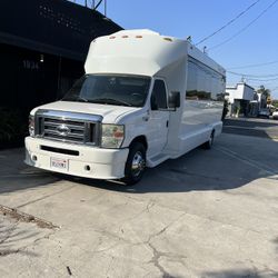 2024 Party Bus Limousine 