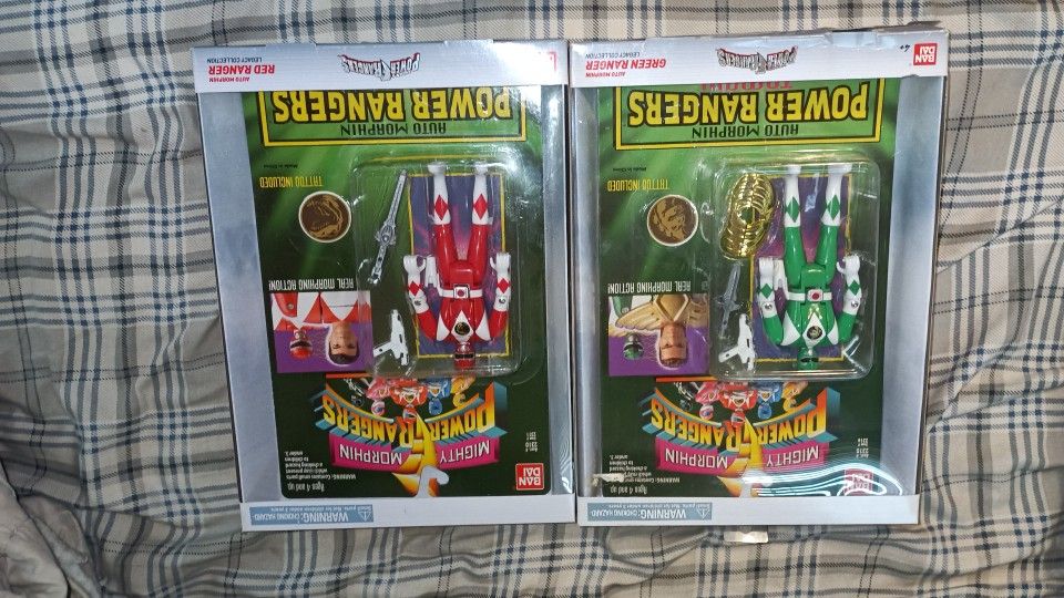 Bandai Legacy Collection Red & Green Ranger Auto Morphin Figures