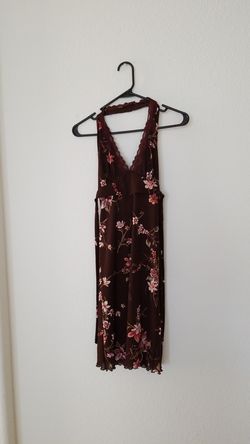 Forever 21 Halter top. Cocoa flower dress. Size small.