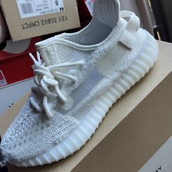 Yeezy 350 V2