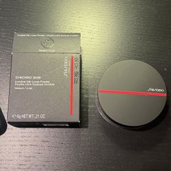 SHISEIDO Synchro Skin Invisible Silk Loose Powder (NEW)
