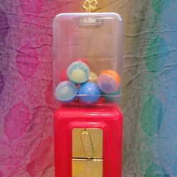 FAO Scwarz mystery capsule machine