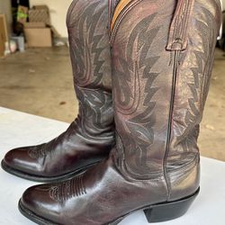 Men’s Lucchese boots