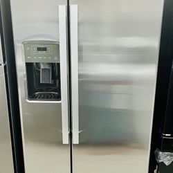 🔥🔥33” GE Side By Side Refrigerator 