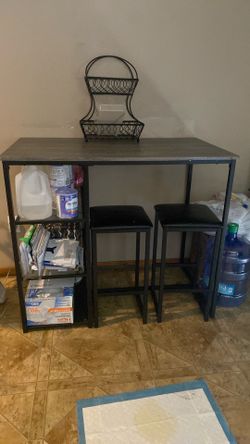 Bar table