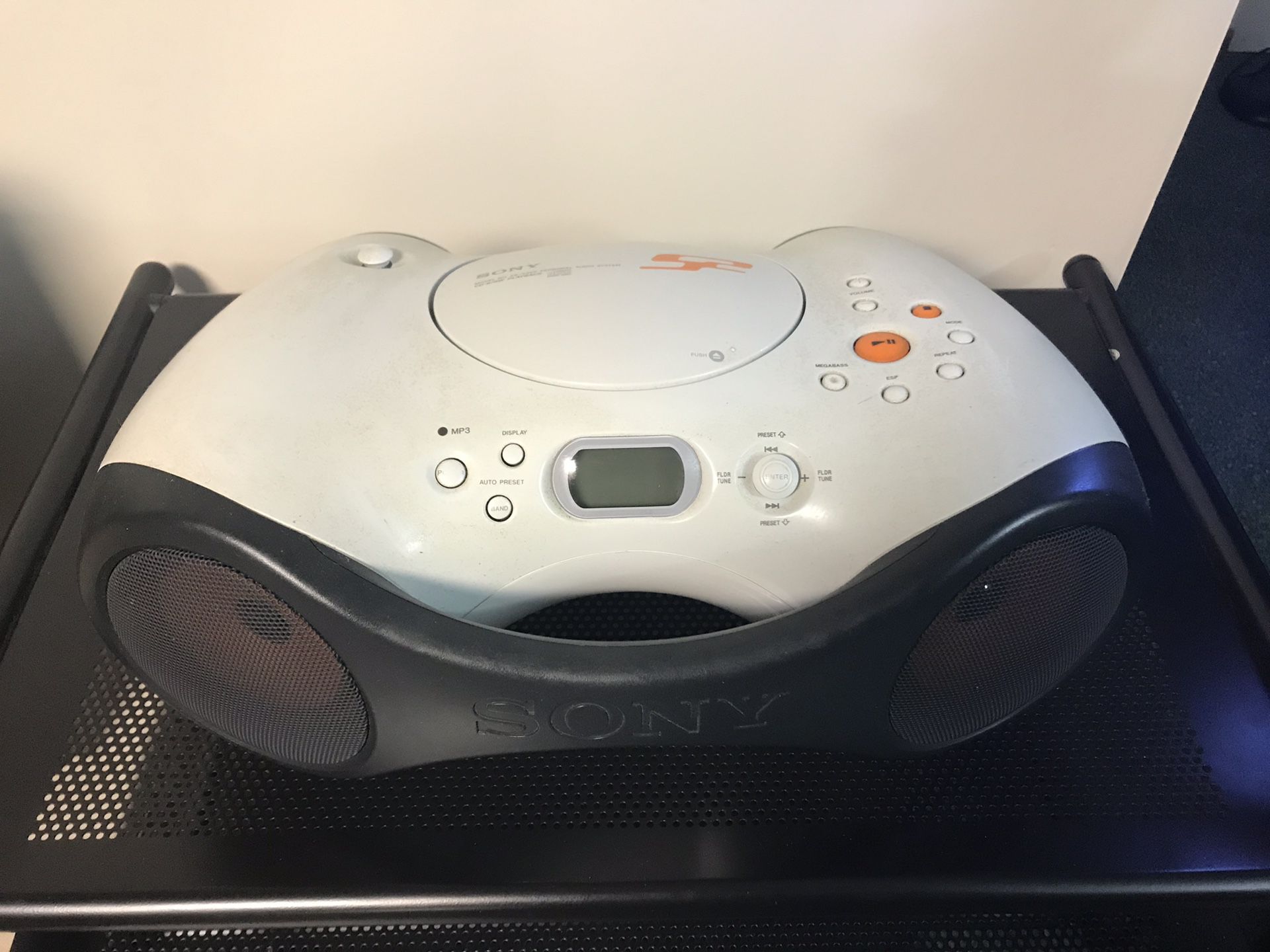Sony cd player excellent good condition