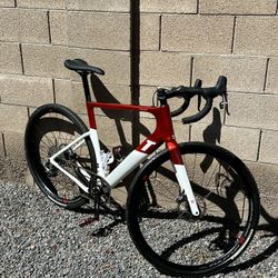 3T Exploro Racemax 