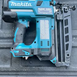 Makita