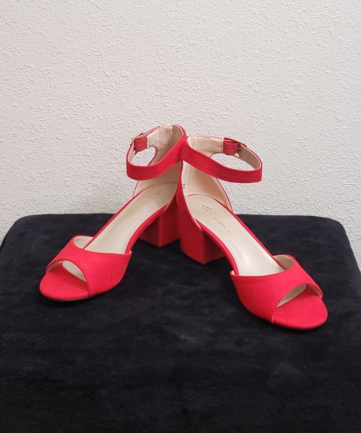 NEW! Women's Chunky Heeled Sandals - Open Toe Heels - Dressy Pumps