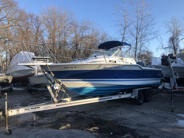 1989 trophy bayliner boat