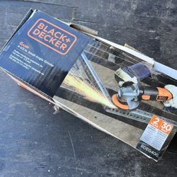 Black & Decker 6Amp 4 1/2 Inch Small And Gold Grinder