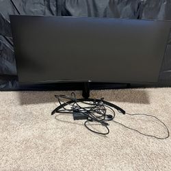 34 In Lg Curved Ultra wide Monitor 