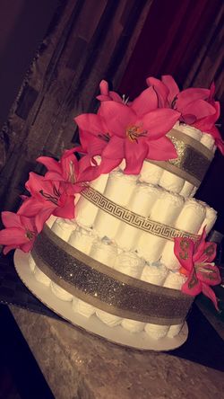 Diaper cake