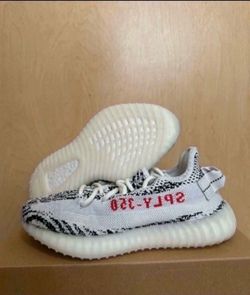 Yeezy Boost 350 V2 Zebra CP9654 Size 5 Mens / 6 Womens Brand New
