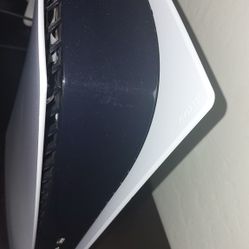 PS5 Digital Edition (CFI-1200 Series) – 825GB – EXCELLENT CONDITION