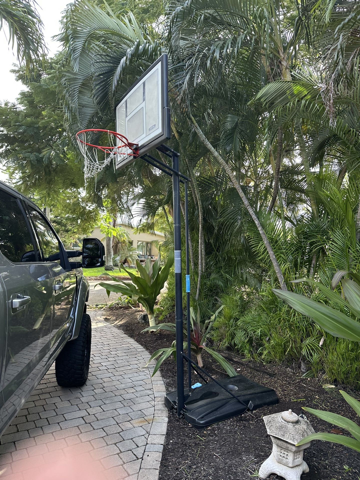Basketball Hoop Adjustable Free!
