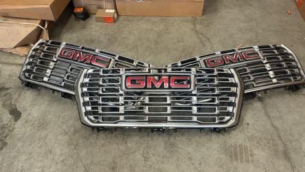 2025-2026 GMC Denali Grille